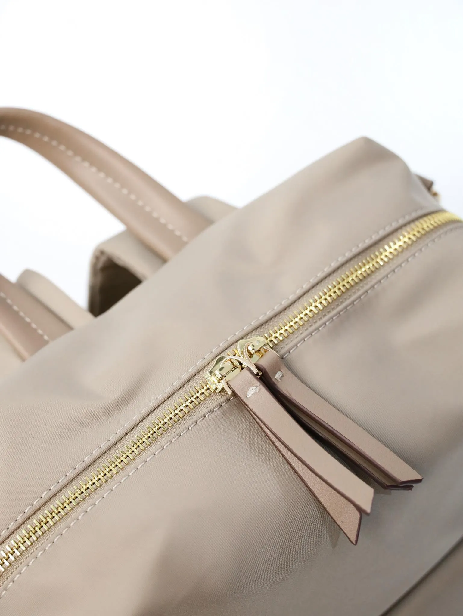 Aemi (3.0) Two Ways Waterproof Nylon Backpack