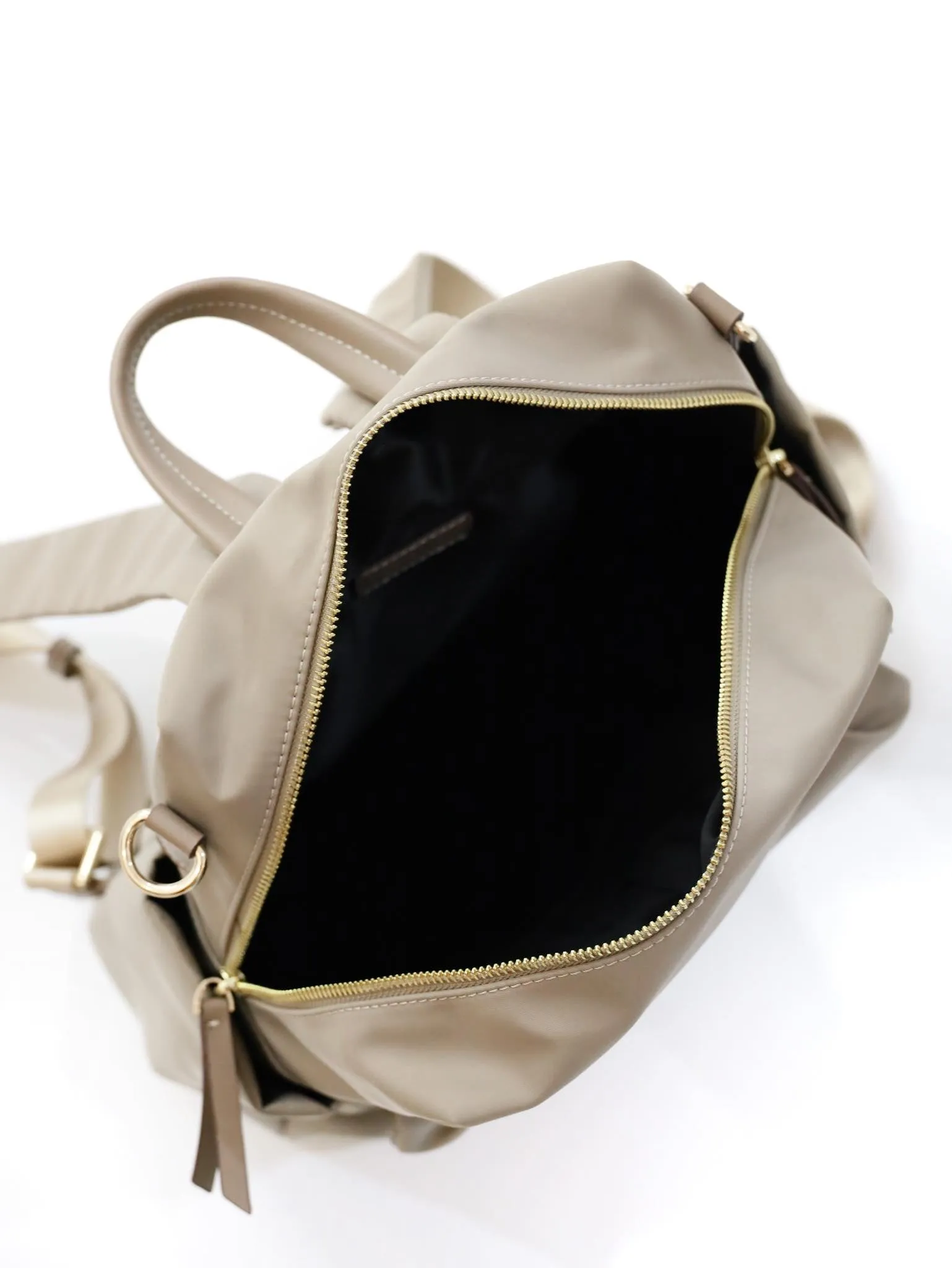Aemi (3.0) Two Ways Waterproof Nylon Backpack