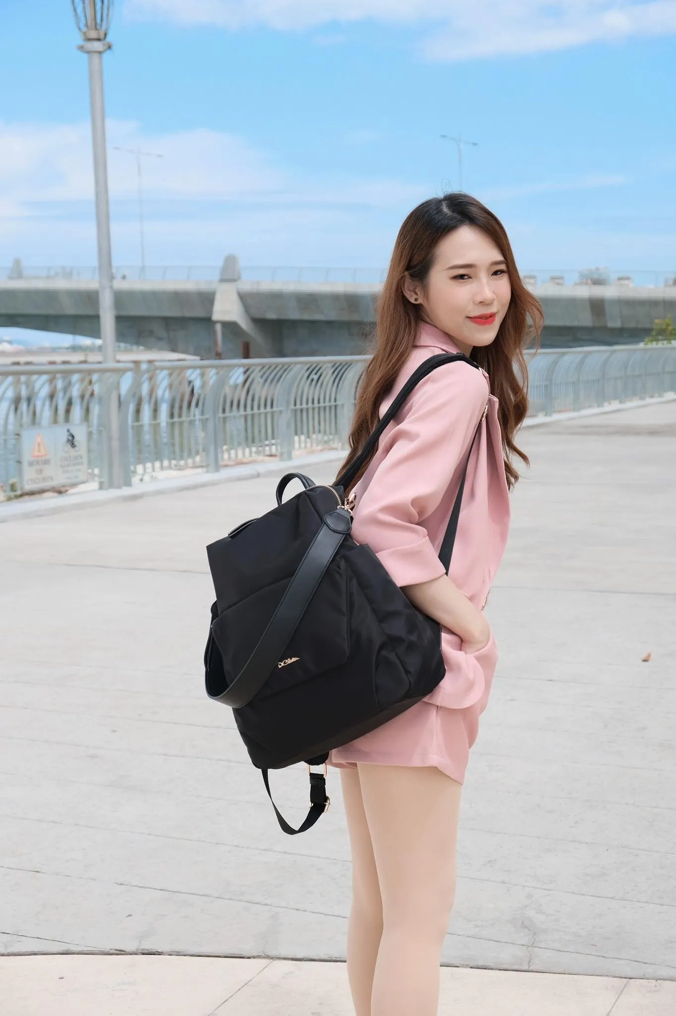 Aemi (3.0) Two Ways Waterproof Nylon Backpack