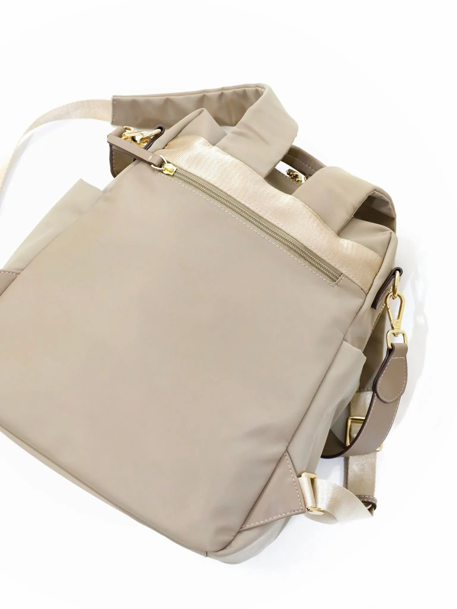 Aemi (3.0) Two Ways Waterproof Nylon Backpack