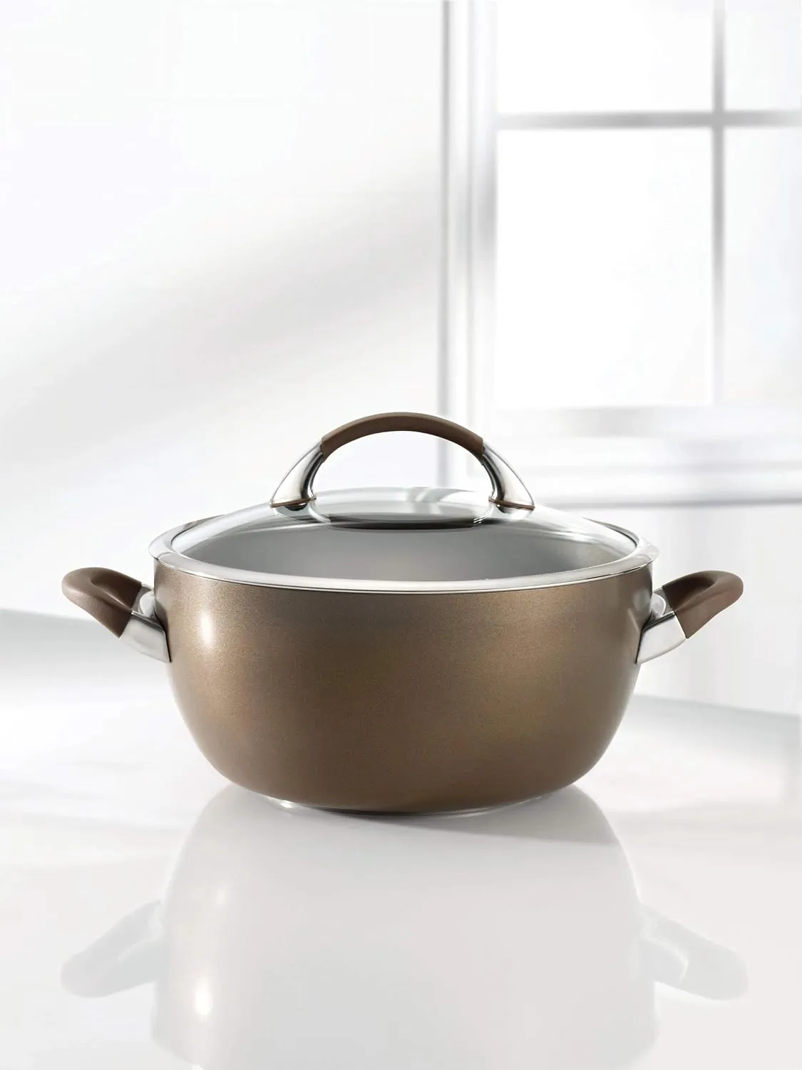 Circulon Symmetry Hard Anodized Nonstick Dish/Casserole Pan with Lid, 5.5 Quart, Chocolate