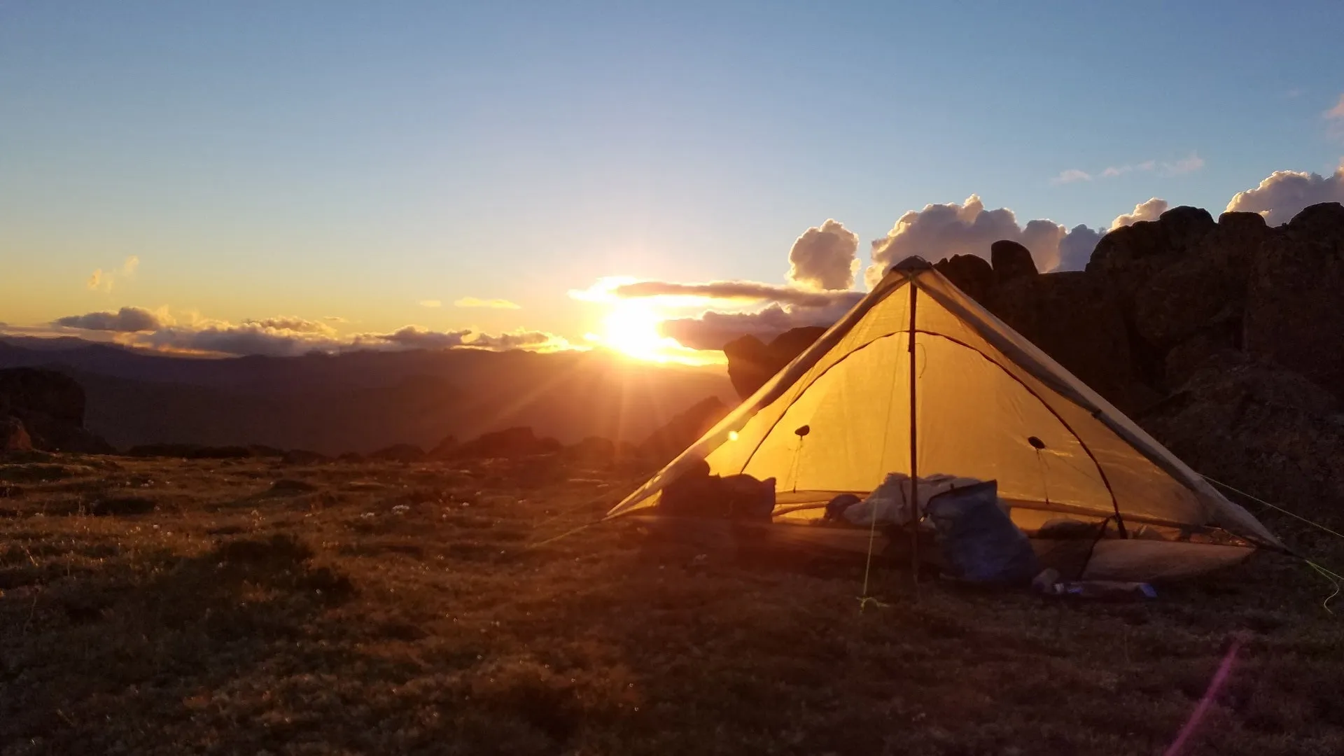 DISC Weather-resistant Plexamid Privacy-protected Tent