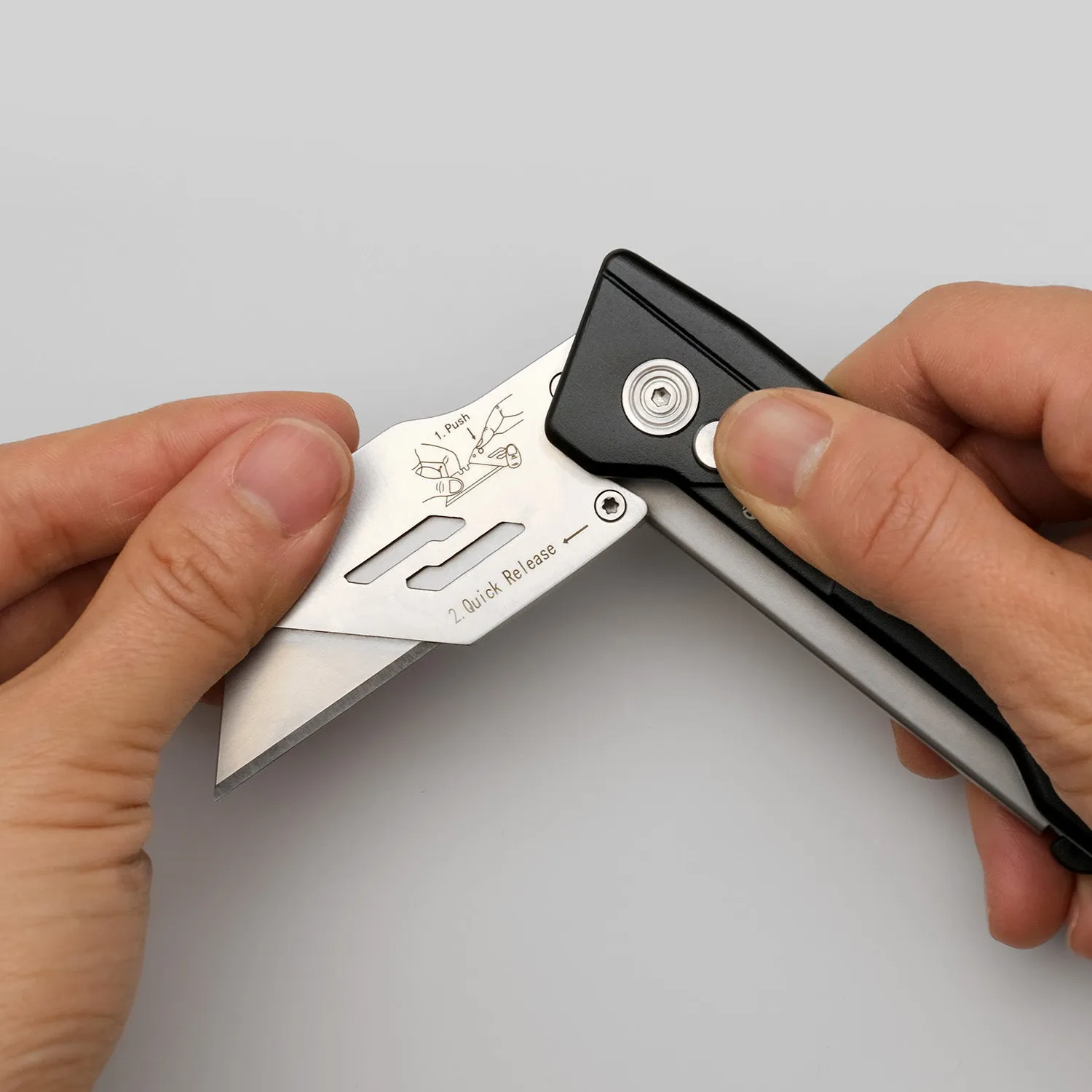 EDC Utility Knife with Blade Storage