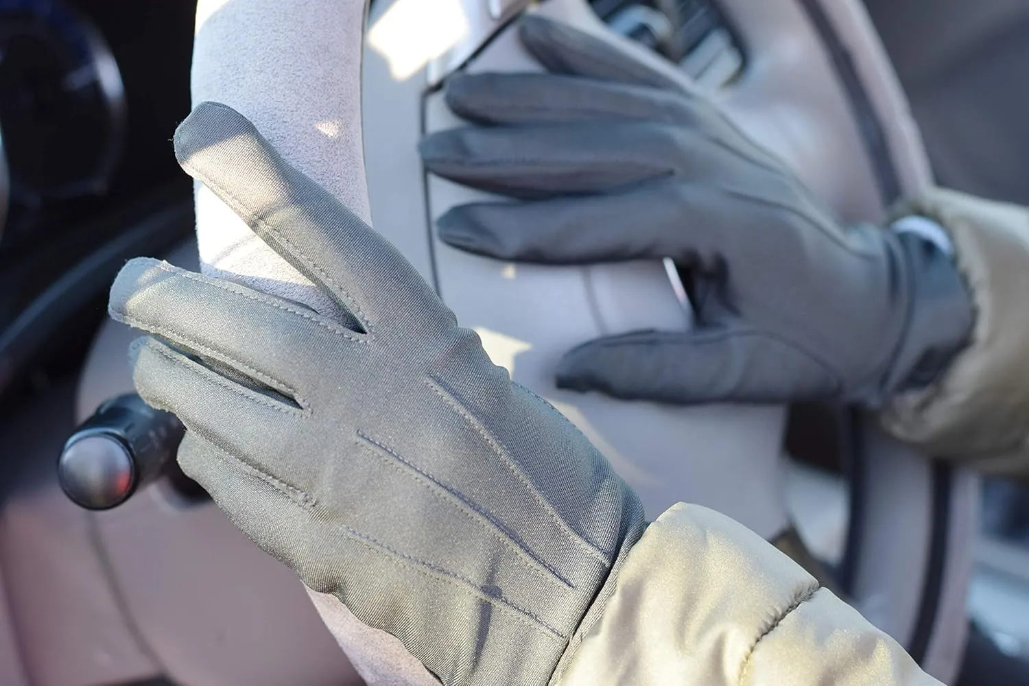 isotoner Women's Spandex Cold Weather Stretch Gloves With Warm Fleece Lining