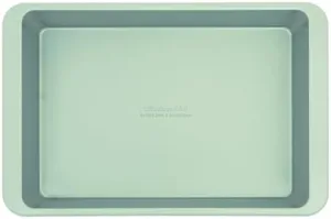KitchenAid 9x13in Nonstick Aluminized Steel Cake Pan, Pistachio