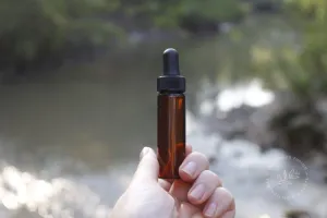 LEMONGRASS essential oil