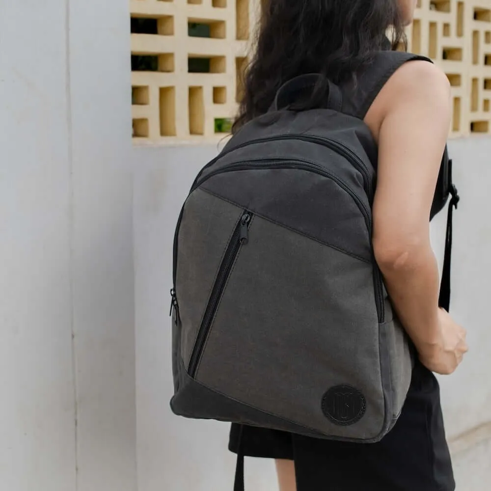 Lite Backpack For Men & Women - Black