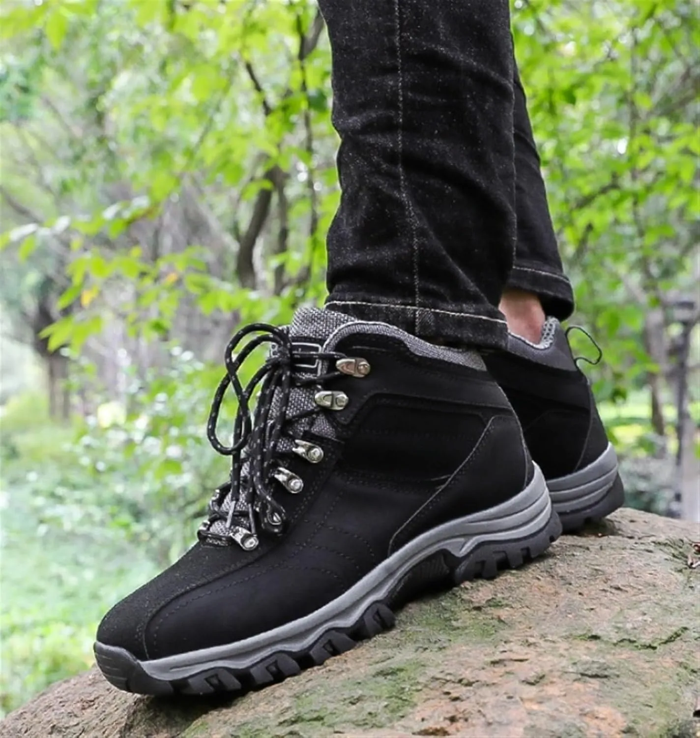 Men's Leather Lace Up Casual Hiking Boots Handmade Stitching Round Toe Outdoor Fashion High-top Sneakers Comfortable Lightweight Waterproof and Non-Slip Backpack Boots Trekking Ankle Boots for Men