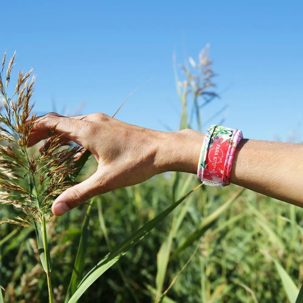 Mosquito Repellent Wristband with 2 refills - Graphic