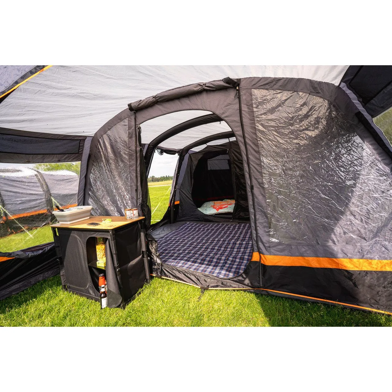 Olpro Discovery Breeze   - 6 Berth Inflatable Tent