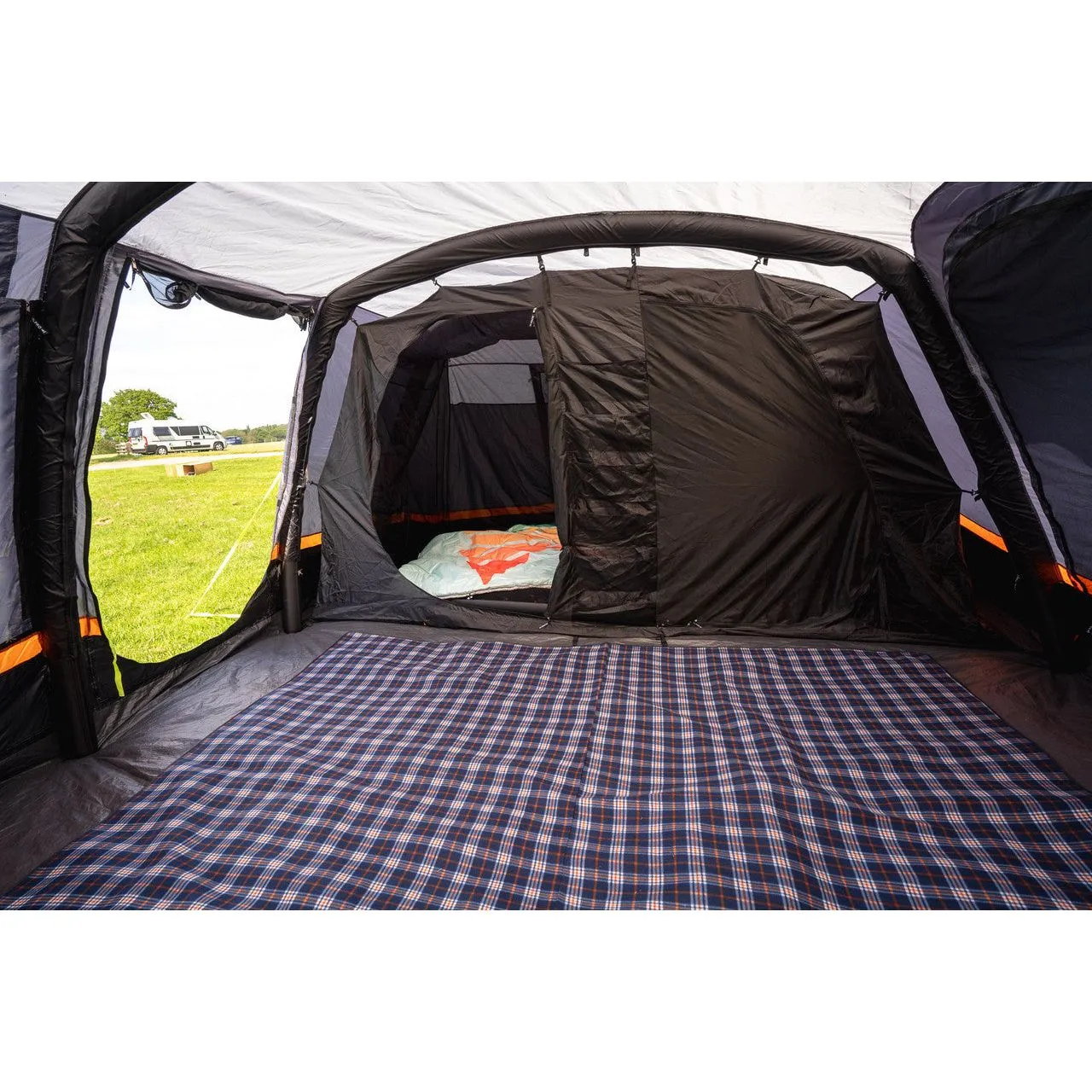 Olpro Discovery Breeze   - 6 Berth Inflatable Tent