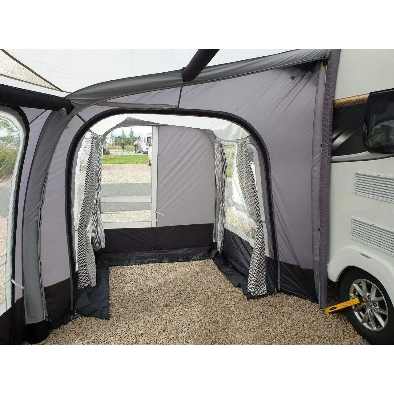 Olpro View Caravan Awning – 300 with Porch