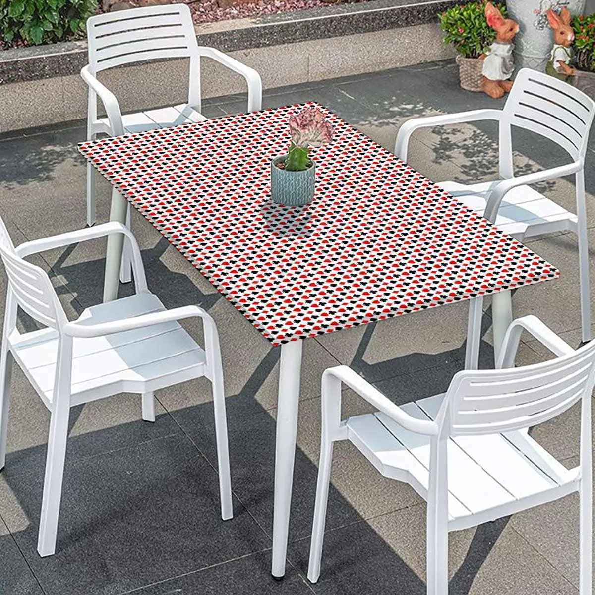 OOzie Red Black Elastic Edge Fitted Table Cloth, Poker Cards Holidays Getaways Tourist Indoor or Outdoor Fitted Table Covers for Banquet Tables Casino Fits up 4 Foot Tables