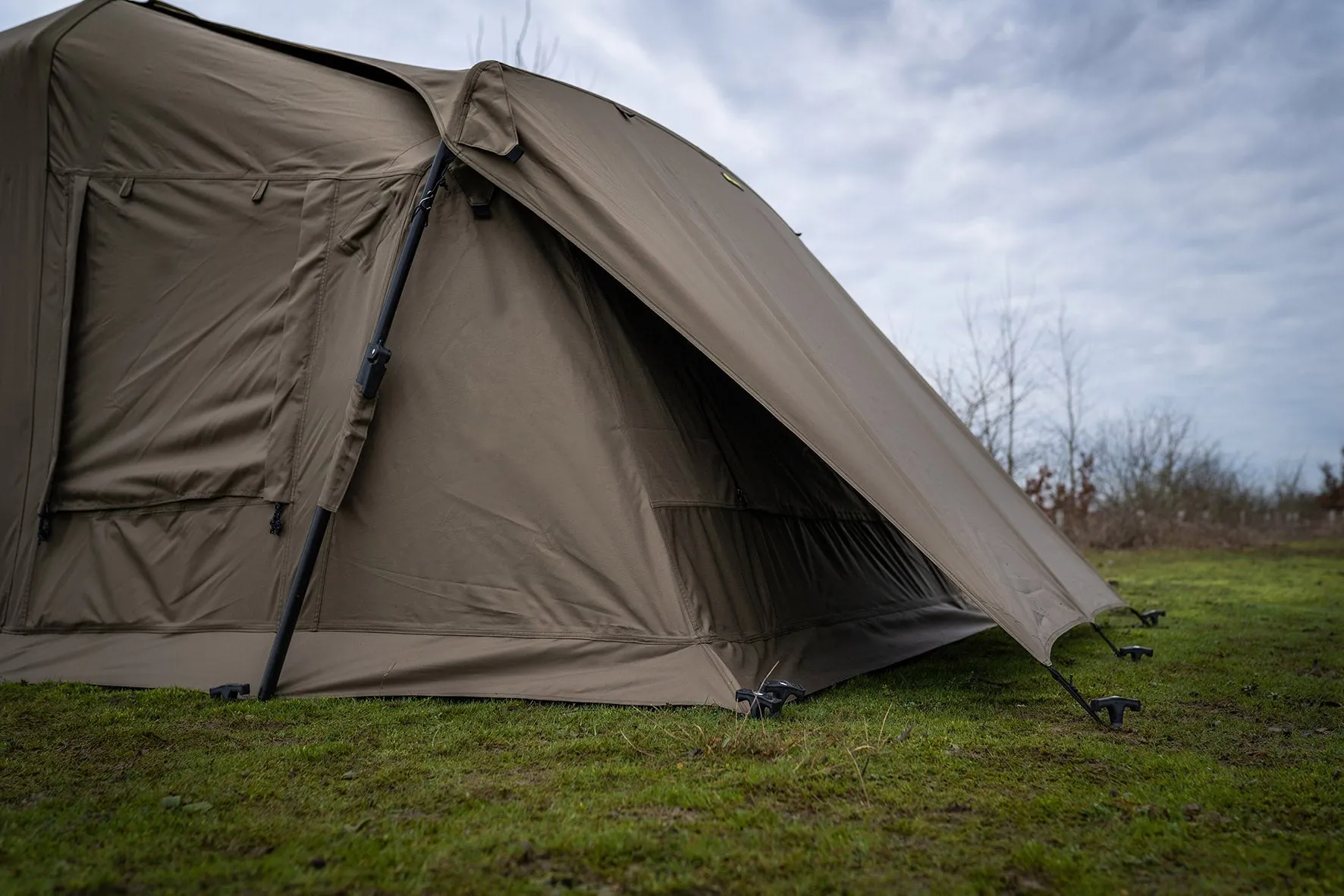 RidgeMonkey Escape XF2 Standard v2 Camo Edition