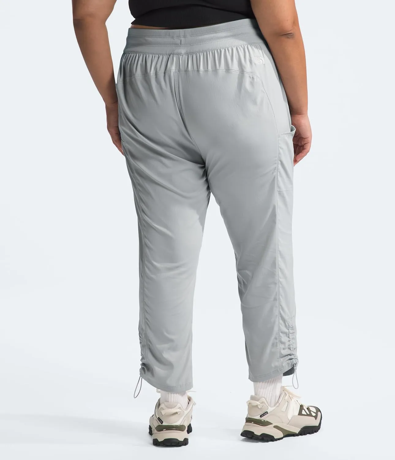 THE NORTH FACE Women's Aphrodite Motion Capri (Standard and Plus Size)