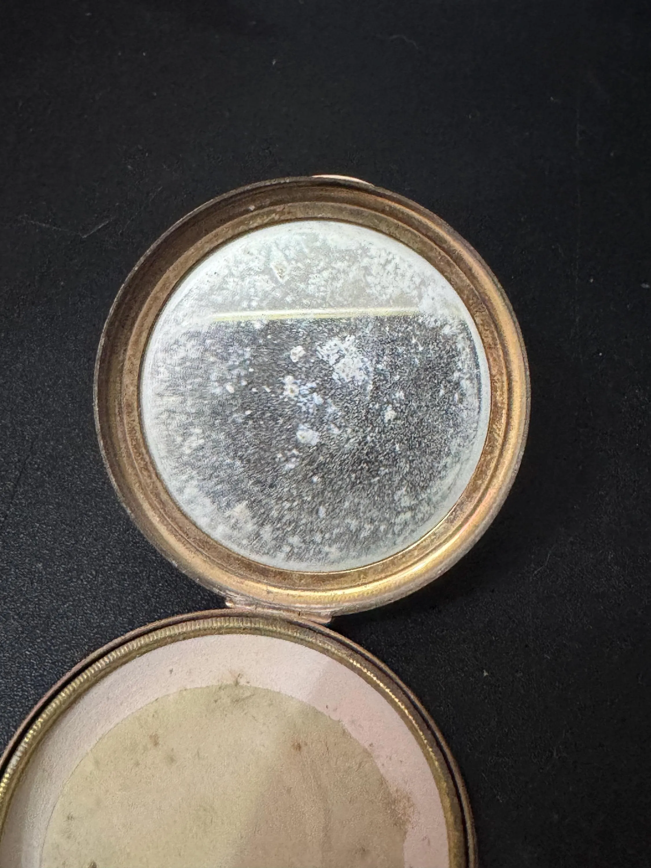 Vintage OQ blush Rouge Pot powder compact case with minimal contents